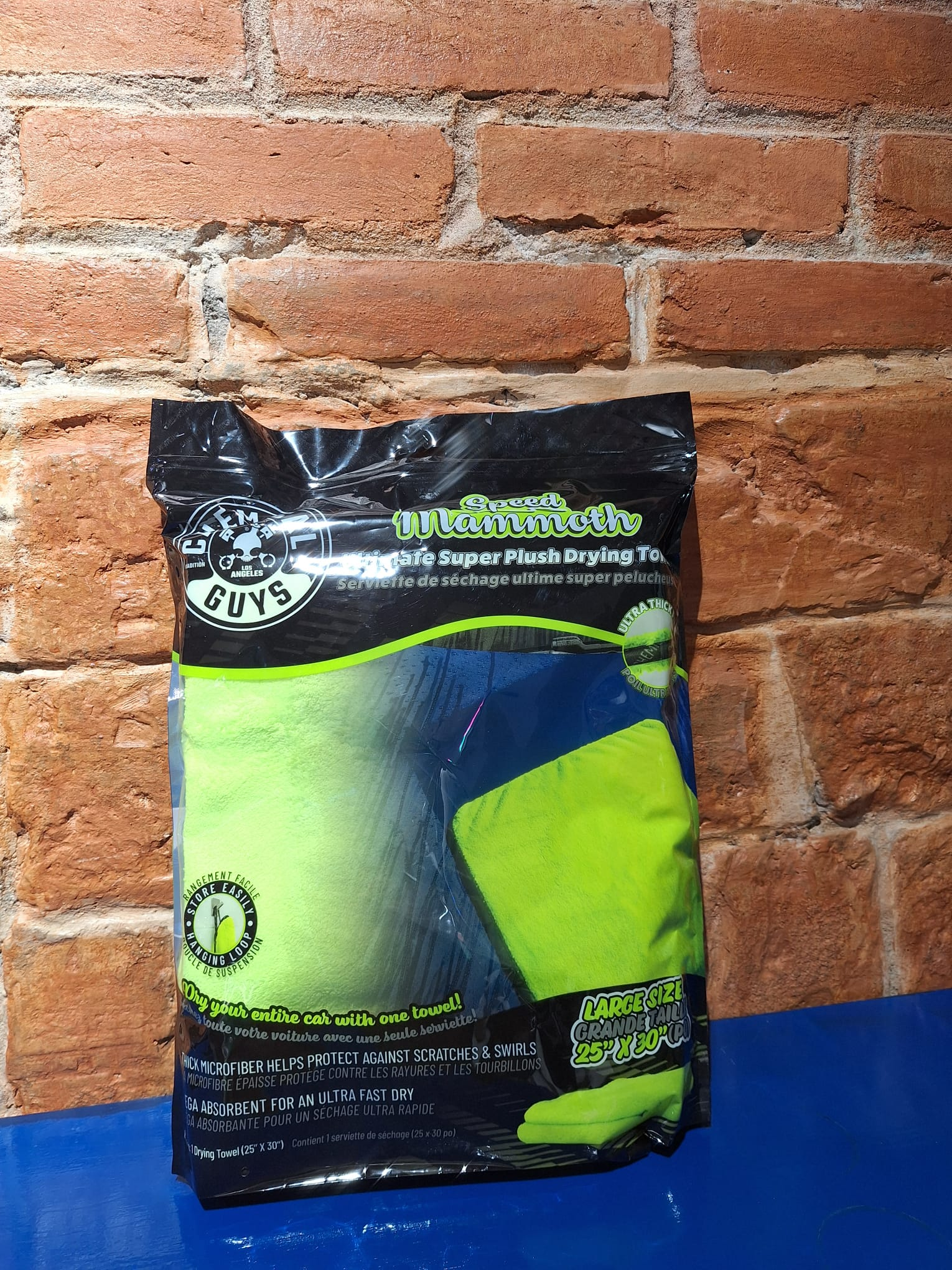Image of Chemical Guys Speed Mammoth Ultimate Super Plush Drying Towel